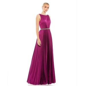 🔴SALE! MAC DUGGAL #26610